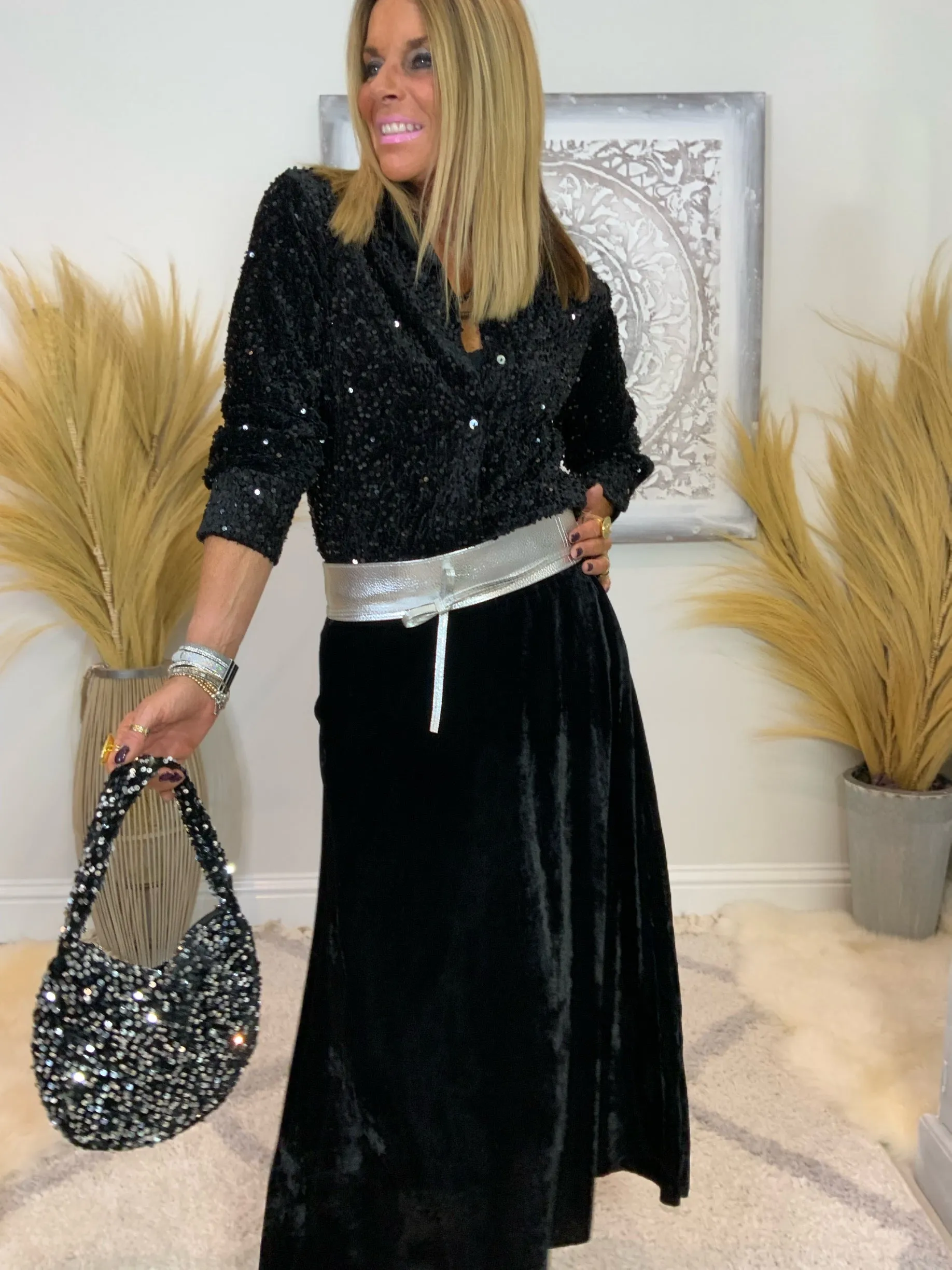Evie Velvet Maxi Skirt Black