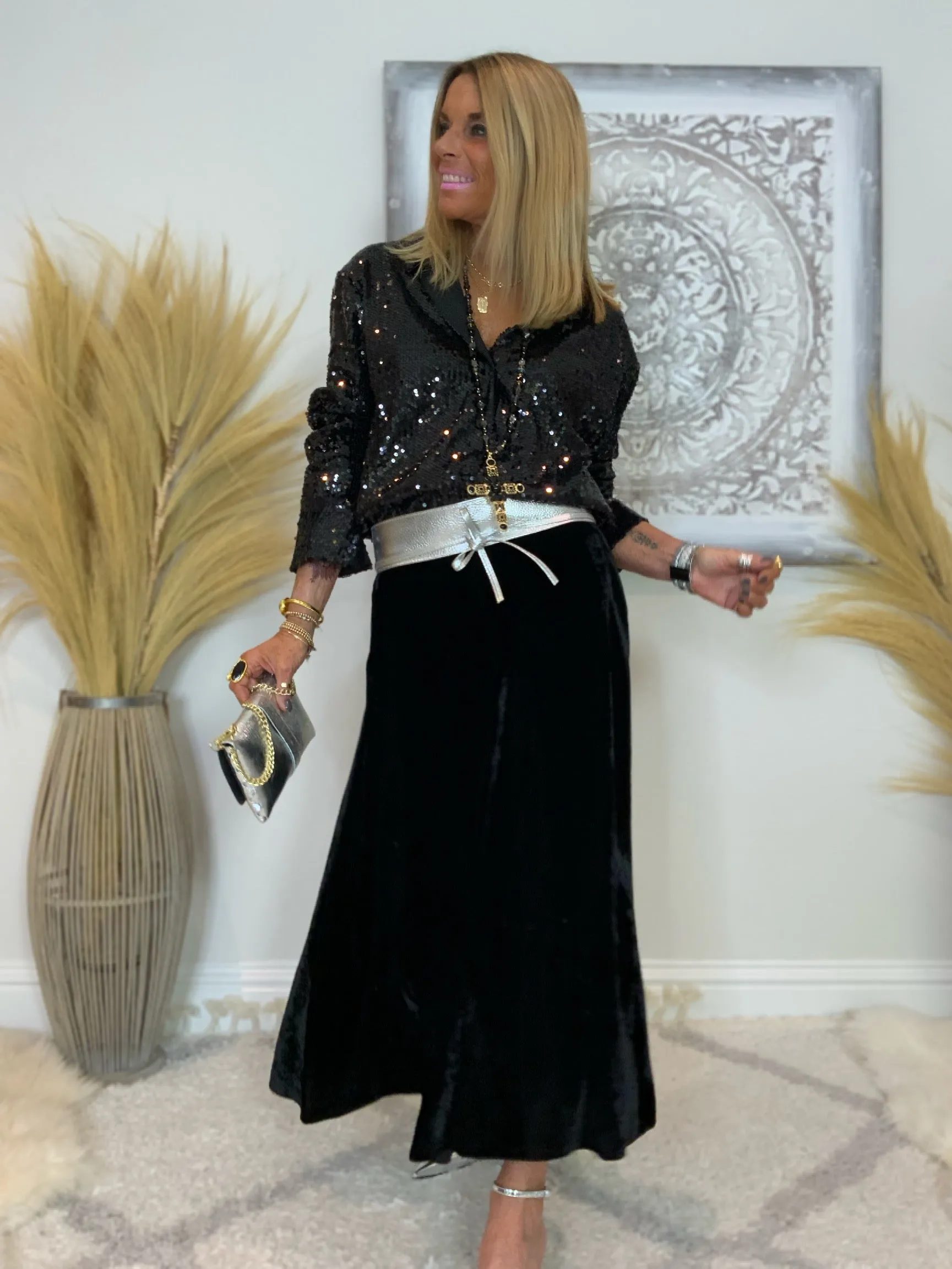 Evie Velvet Maxi Skirt Black