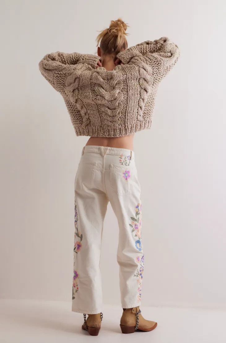 FREE PEOPLE WILLOW FLORAL EMBROIDERED JEANS IN ECRU