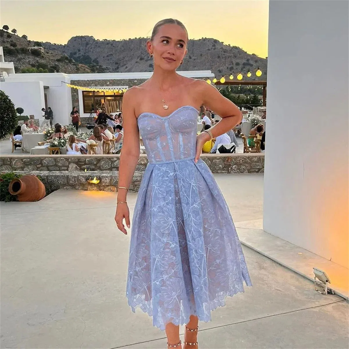 Imogen - Elegant Backless Floral Midi Dress for Women