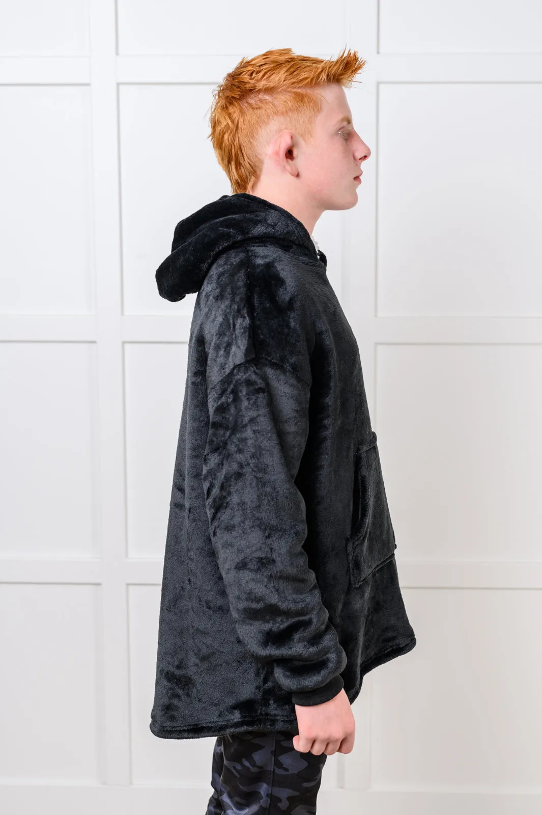Kids Oversized Hoodie Blanket - Black