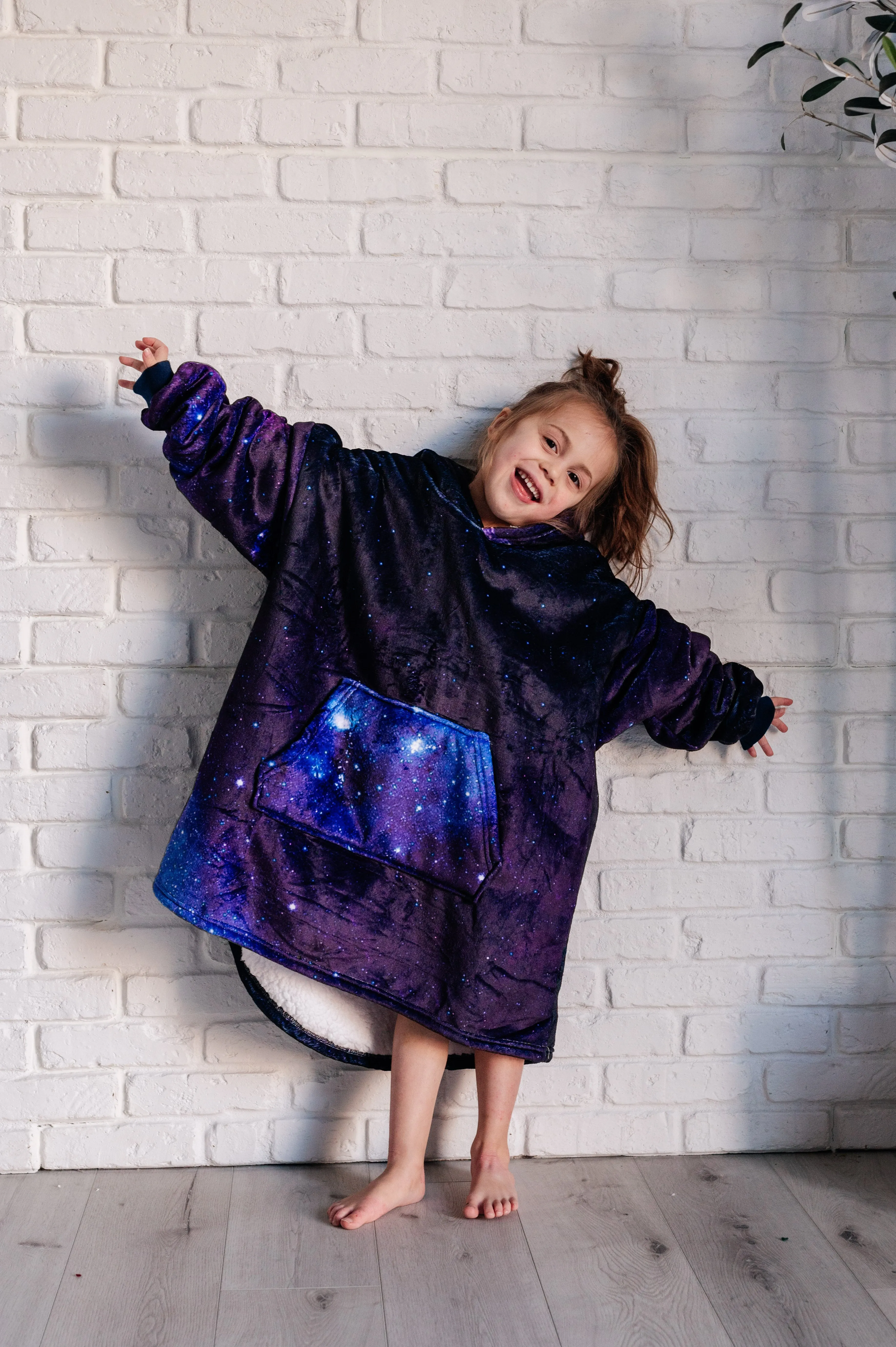 Kids Oversized Hoodie Blanket - Starry Sky
