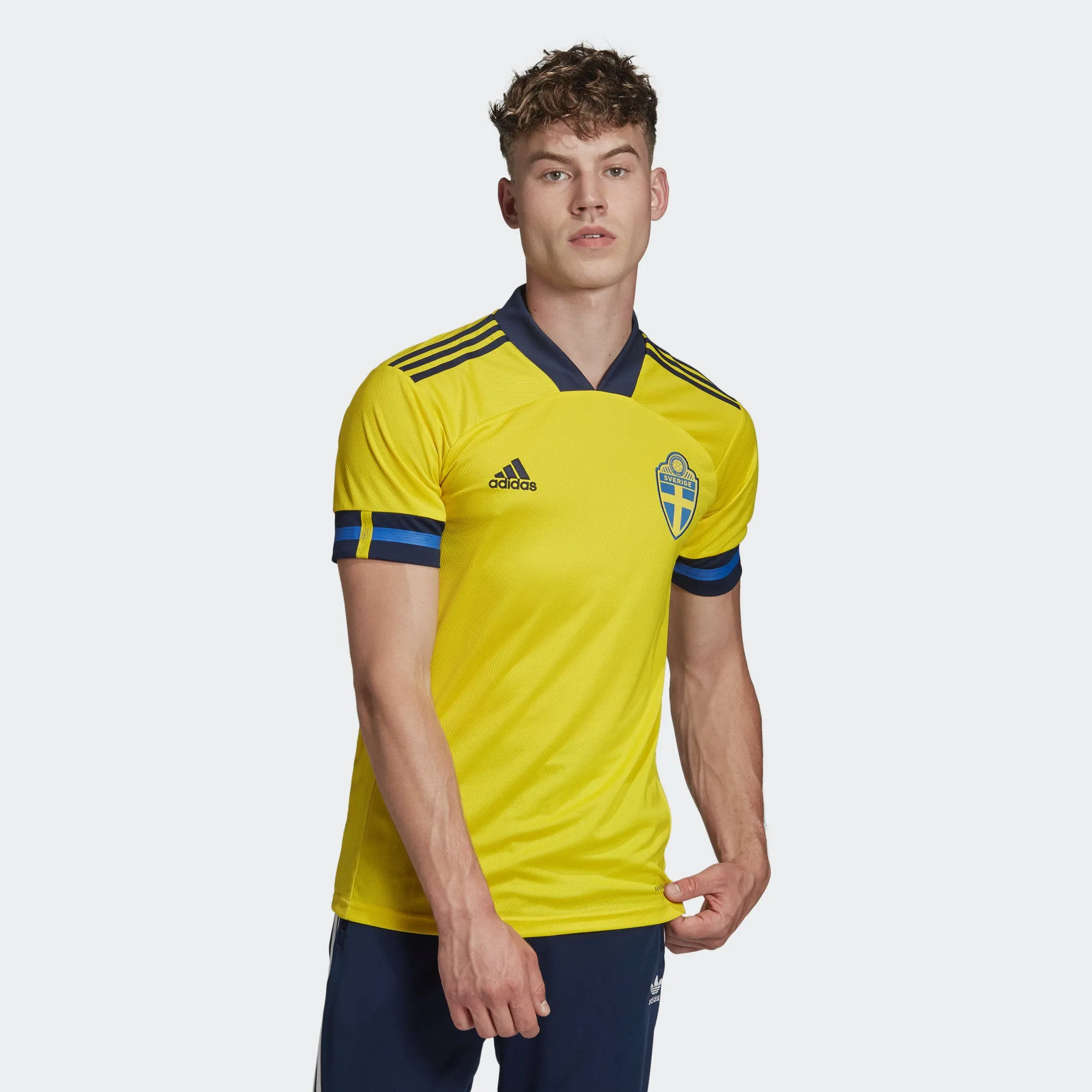 Men's adidas Sweden Home Jersey