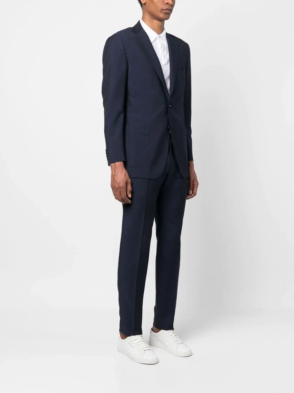 single-breasted tailored suit