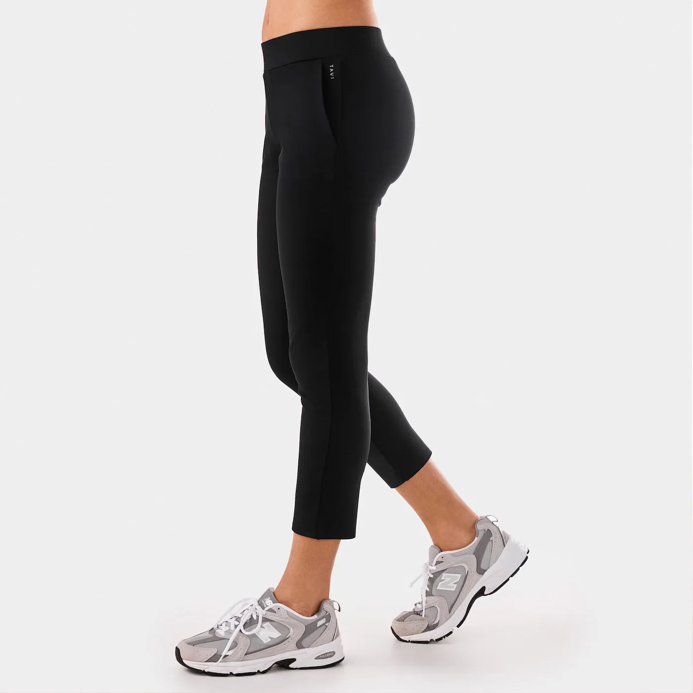 TaviSculpt™ Work It Ankle Pant