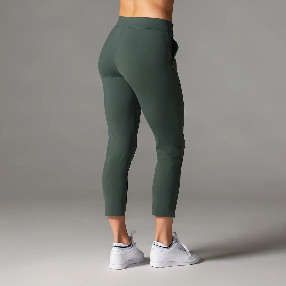 TaviSculpt™ Work It Ankle Pant