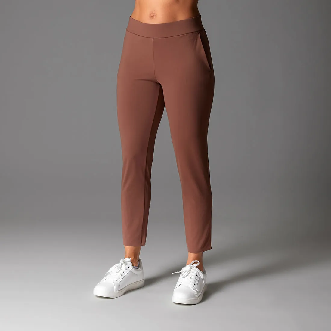 TaviSculpt™ Work It Ankle Pant
