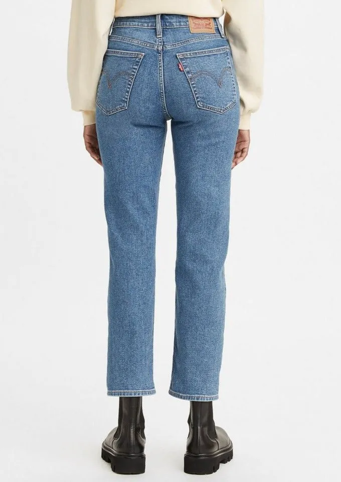 Wedgie Straight